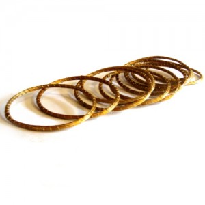 Pulseira fina de capim dourado – 5 unidades