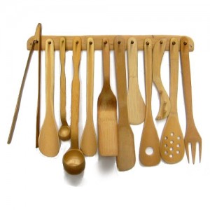 Talheres de bambu com suporte