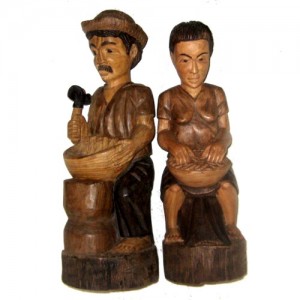 *Casal de camponeses sentado – Danilo – PI